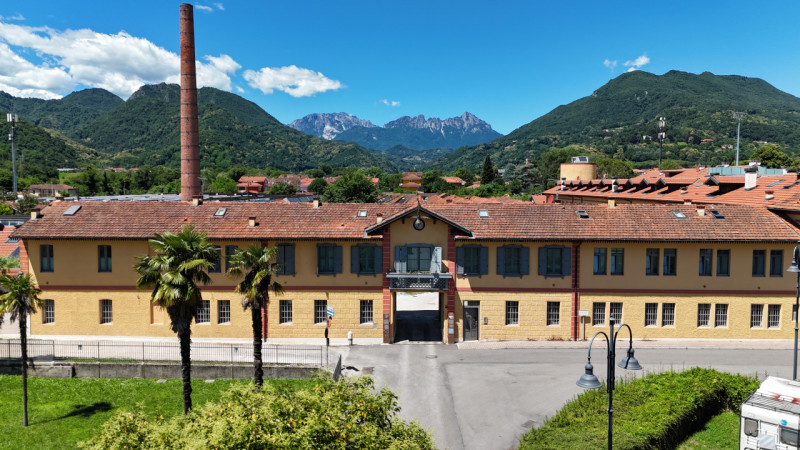 SCHIO - Appartamento ultimo piano con soppalco - 380.000,00€

Trattativa Unica immobiliare, Zanè ...