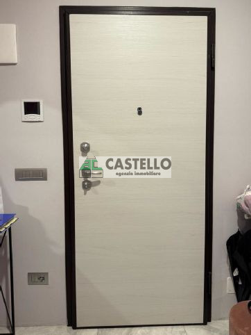Padova Zona Stanga Ampio appartamento 3 camere completamente ristrutturato con terrazzo, posto au...