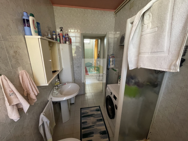 Scopri un'opportunità unica nel cuore di Noventa Padovana, nella tranquilla zona di Noventana. Qu...