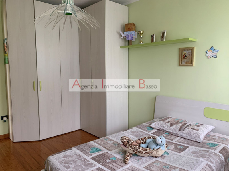 A Vigonza (PD), in una zona residenziale centrale e comoda a tutti i servizi principali come scuo...