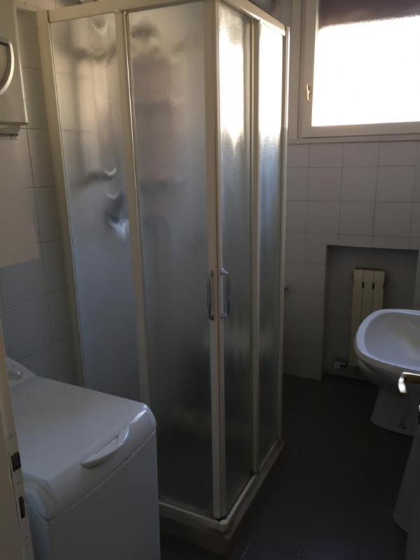 Centro Storico Appartamento arredato luminoso ingresso soggiorno cucina abitabile 2 ampie camere ...