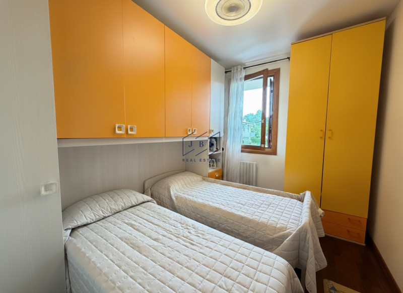 Motta di Livenza - Treviso
Proponiamo in esclusiva un appartamento trilocale in condominio dei pr...