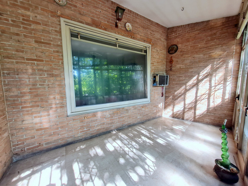 ELEGANTE AMPIO APPARTAMENTO 4 CAMERE CON GIARDINO A CITTA' GIARDINO €.630.000 - rif.CL545

Propon...