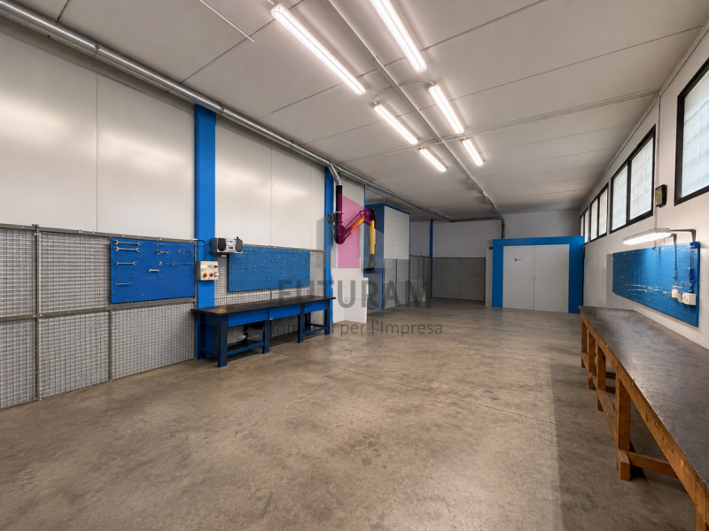 VICENZA NORD/SAVIABONA - RIF. 636FUTURAM - PER INFO 0444310220

In zona comoda alla città si affi...