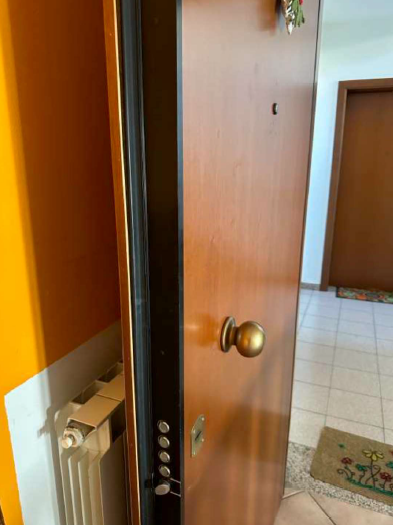 Rif. A.A.225-24

Vendita all'asta - appartamento duplex con garage in data 23 luglio 2026

Descri...