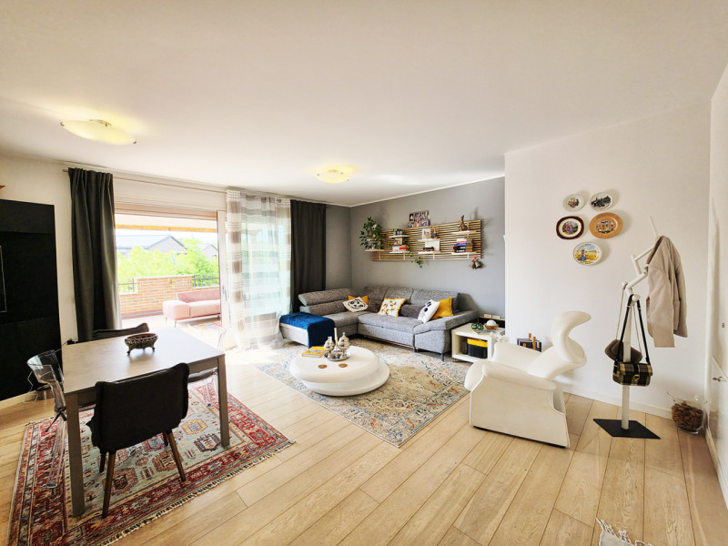 NOVENTA PADOVANA - "RESIDENCE ACERI". Vendesi appartamento / attico luminoso e dagli ampi spazi. ...