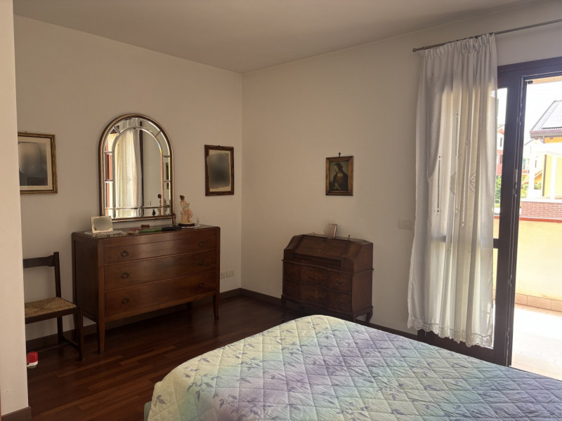 Nel cuore di uno dei quartieri residenziali più apprezzati di Mestrino, proponiamo una soluzione ...