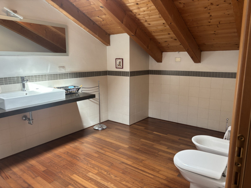 Nel cuore di uno dei quartieri residenziali più apprezzati di Mestrino, proponiamo una soluzione ...