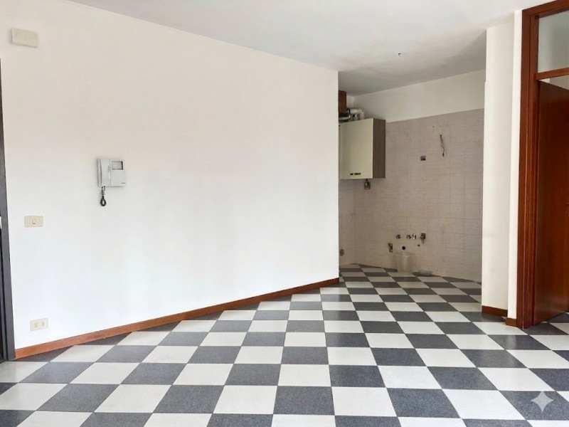 MESTRINO CENTRO – MINI APPARTAMENTO CON ASCENSORE E GARAGE

Nel cuore di Mestrino, in posizione c...