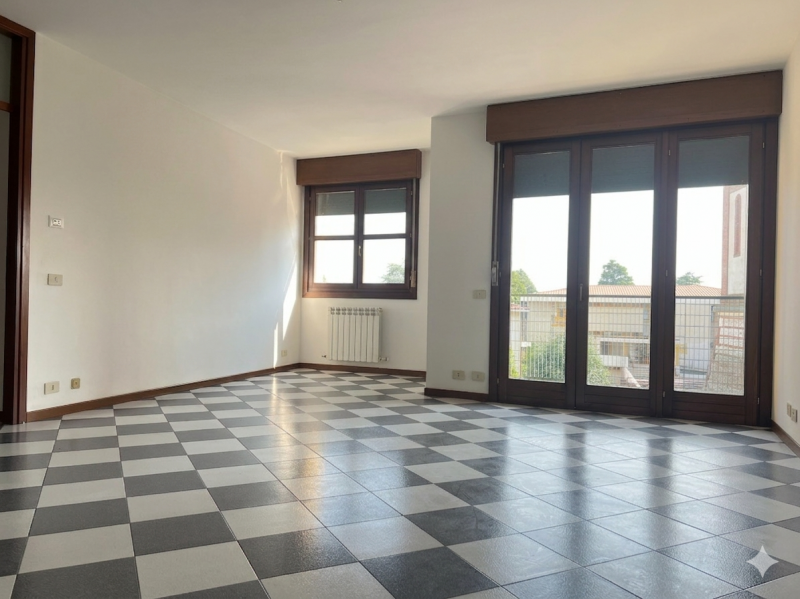 MESTRINO CENTRO – MINI APPARTAMENTO CON ASCENSORE E GARAGE

Nel cuore di Mestrino, in posizione c...