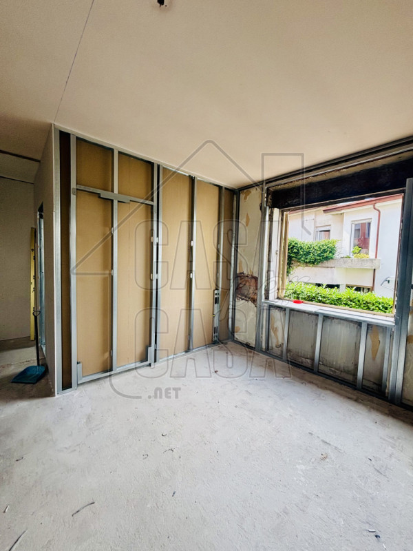 Per info, Maddalena 351 799 3937, riferimento annuncio: MD14

Zona Paltana - A due passi dal Bass...