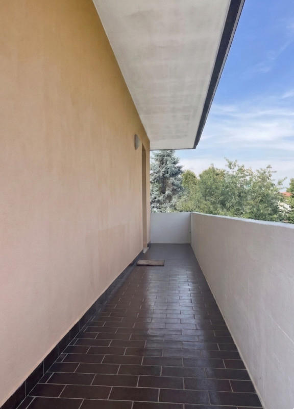 OCCASIONE TRILOCALE ALL'ULTIMO PIANO CON TERRAZZO ANGOLARE A RUBANO - FINITURE DI PREGIO!

Paghi ...