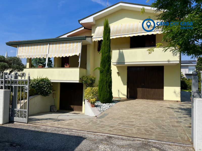 APPROVATO GRUPPO CASA PER CASA: VALUTATO, CONTROLLATO, GESTITO IN ESCLUSIVA!

ZONA: Nel cuore di ...