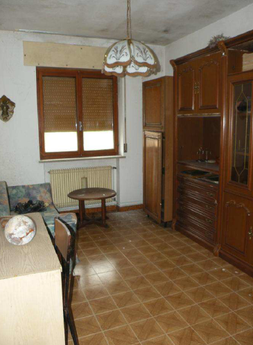 Rif. A.A.85-252

Vendita all'asta - appartamento al 1° piano con terreno in data 24 luglio 2026

...