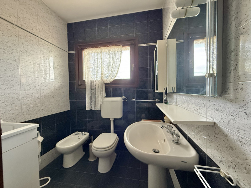 Ciao da Arcobaleno Immobiliare, oggi ti proponiamo in vendita una rara opportunità: elegante casa...