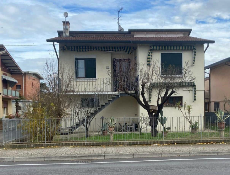 Rif. A.A.206-25

Vendita all'asta - abitazione unifamiliare su due livelli in data 30 luglio 2026...