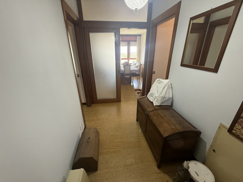 PER STUDENTI UNIVERSITARI via Trieste: Zona molto comoda agli istituti, appartamento arredato pos...