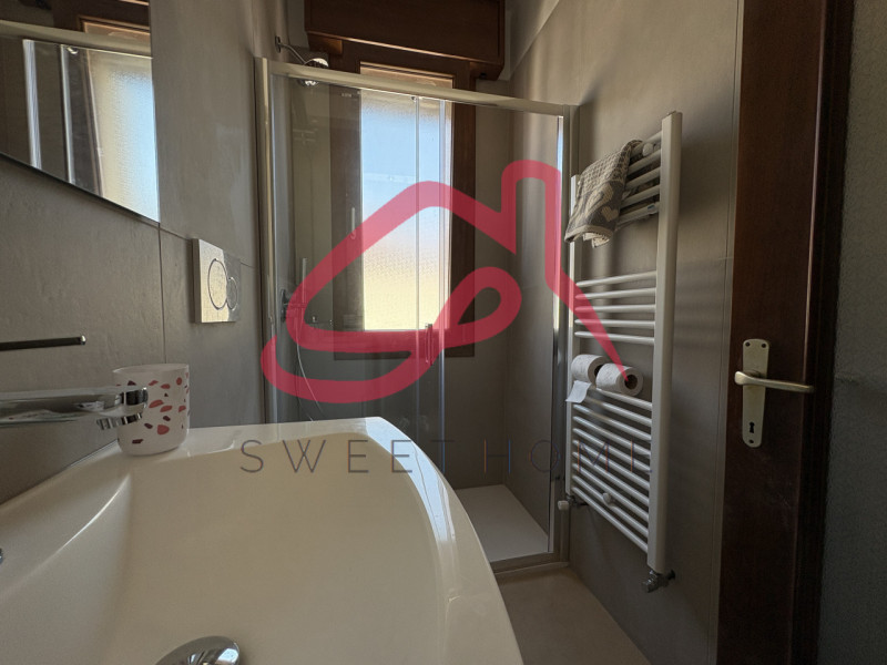 Padova (San Gregorio): appartamento bilocale al secondo piano. Zona giorno con angolo cottura, di...
