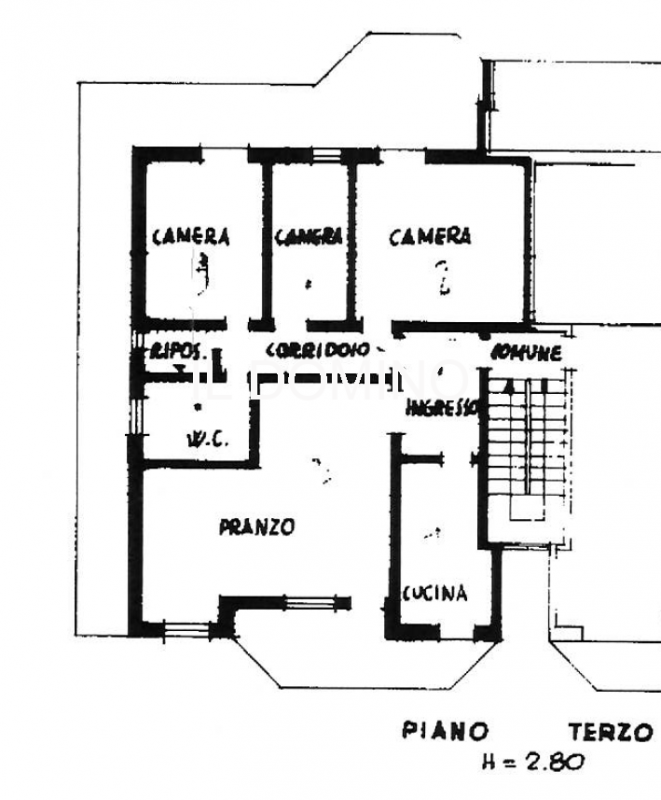 Appartamento posto al 3° ed ultimo piano di una bella palazzina in quartiere San Giuseppe, comodo...