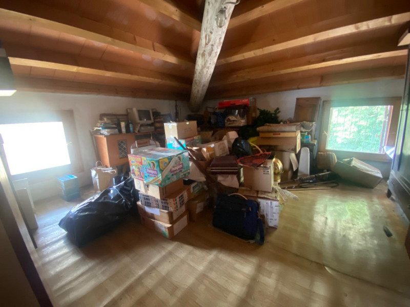 Casa affiancata con dépendance e terreno privato.

Immobile costituito da 2 unità facenti parte d...