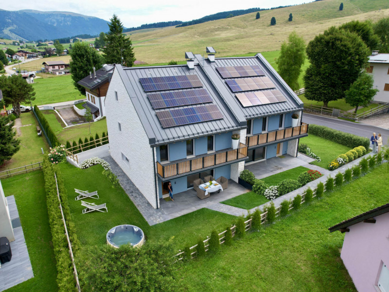 Ad Asiago, in prossimità del campo da golf, la nuova bifamiliare nel Villaggio Ekar è ultimata! E...