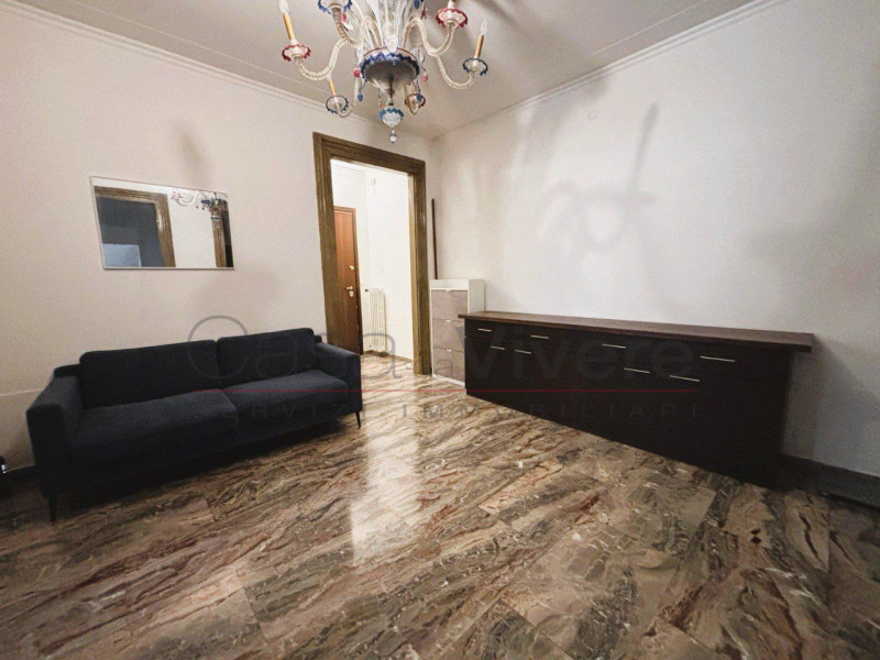 Riferimento: APDV01

PADOVA CENTRO STORICO – CORSO MILANO 74
ULTIMA CAMERA DISPONIBILE CON BAGNO ...