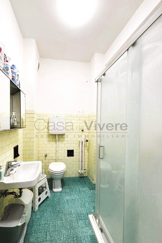 Riferimento: APDV01

PADOVA CENTRO STORICO – CORSO MILANO 74
ULTIMA CAMERA DISPONIBILE CON BAGNO ...