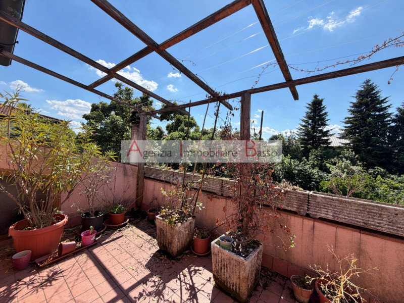 PADOVA ZONA SAN GIUSEPPE. Nel tranquillo e residenziale quartiere di San Giuseppe a Padova, propo...