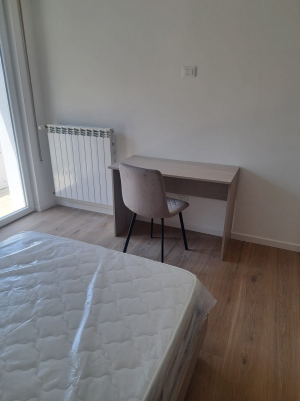 VENEZIA MESTRE BISSUOLA SU PALAZZINA RISTRTTURATA E APPARTAMENTO COMPLETAMENTE RISTRUTTURATO A NU...
