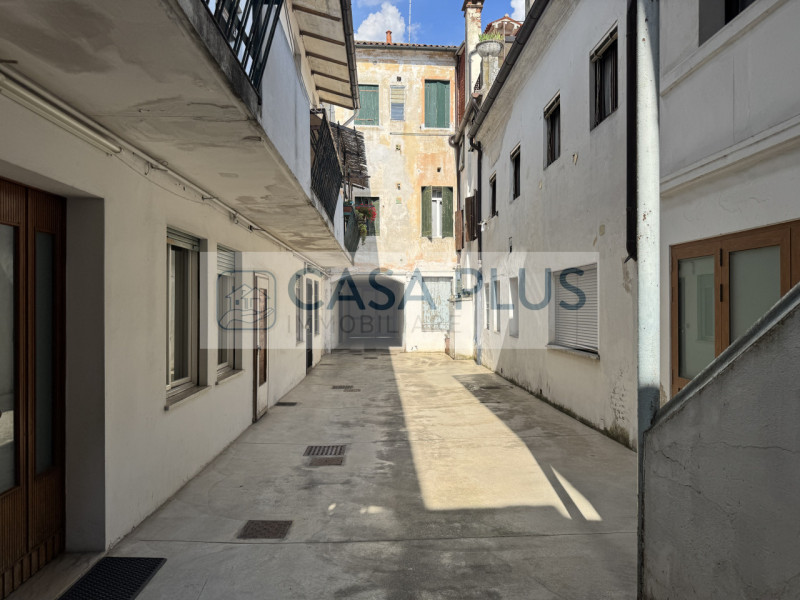 Cittadella, Borgo Padova, all'interno di una corte privata, a pochi passi dal centro storico e da...