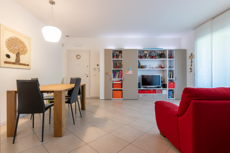 In via San Camillo de Lellis, proponiamo appartamento di recentissima costruzione ( 2015 ).
Svilu...