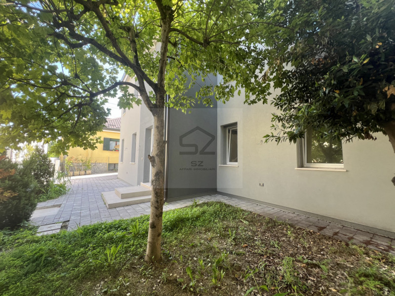 PADOVA – QUARTIERE PORTELLO/OSPEDALI

In una delle zone più richieste e strategiche della città, ...