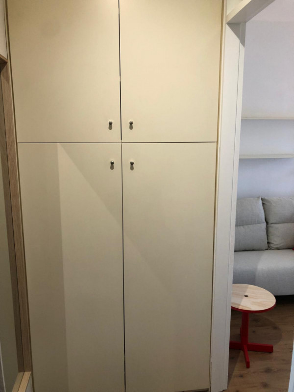 Solo a referenziatissimi proponiamo un imperdibile mini per single o giovane coppia situato in un...