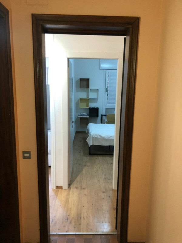 Solo a referenziatissimi proponiamo un imperdibile mini per single o giovane coppia situato in un...