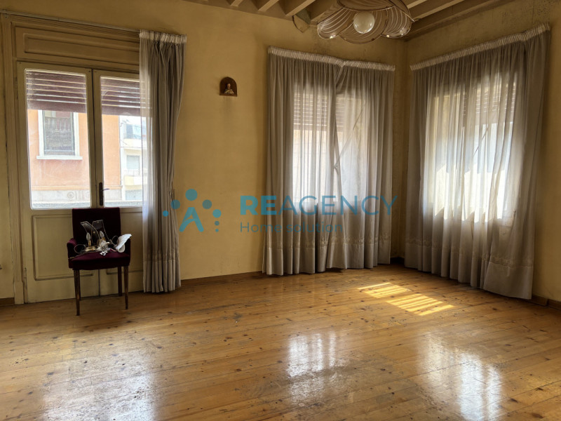 Valdagno - NOVALE
SIETE ALLA RICERCA DI UNA CASA INDIPENDENTE IN STILE LIBERTY DA RIMODERNARE?

R...