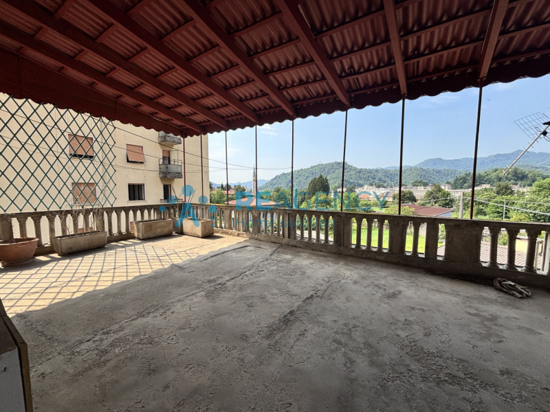 Valdagno - NOVALE
SIETE ALLA RICERCA DI UNA CASA INDIPENDENTE IN STILE LIBERTY DA RIMODERNARE?

R...
