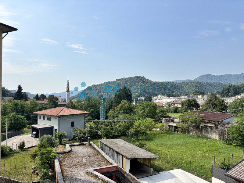 Valdagno - NOVALE
SIETE ALLA RICERCA DI UNA CASA INDIPENDENTE IN STILE LIBERTY DA RIMODERNARE?

R...