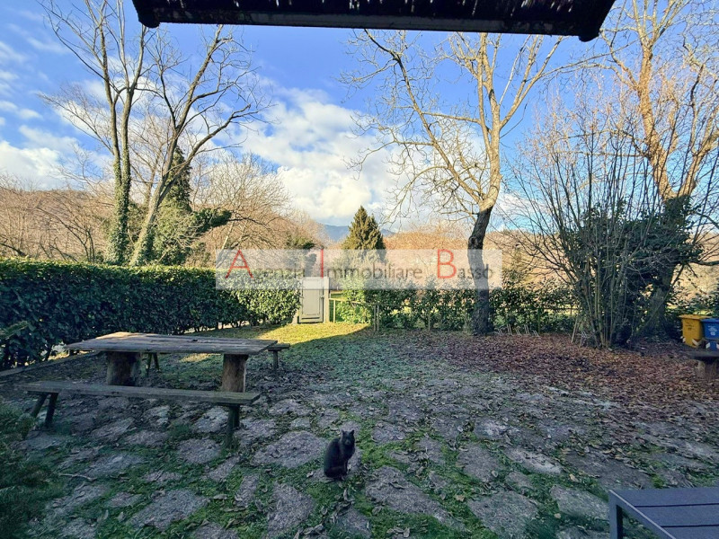 CASTELCUCCO - Proponiamo in vendita un prestigioso rustico casale situato nel signorile contesto ...