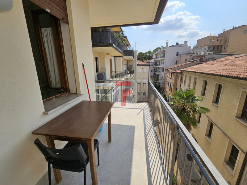 Riviera San Benedetto - Appartamento al terzo  piano di ottimo contesto condominiale in posizione...