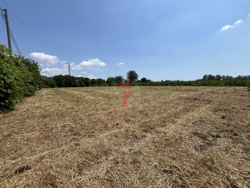 Nella prima periferia di Padova, in zona Altichiero, in una posizione facilmente raggiungibile e ...