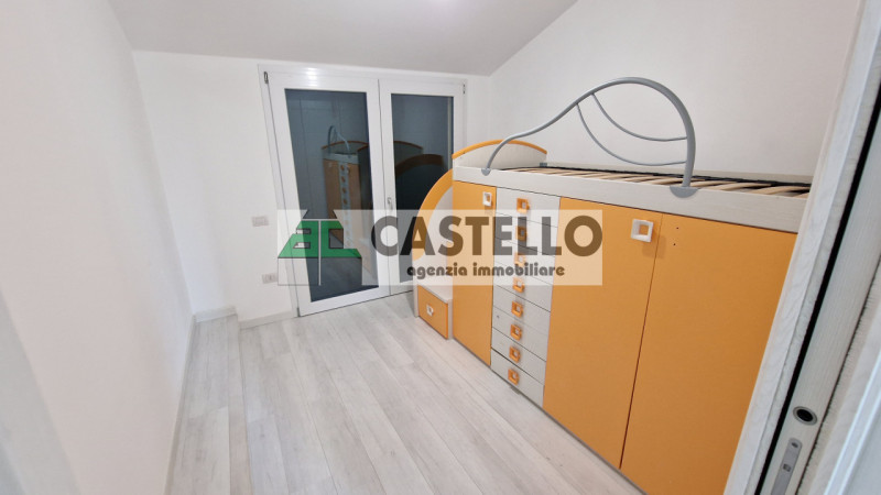 Campodarsego Fiumicello in tranquilla zona residenziale, proponiamo in esclusiva ottima porzione ...
