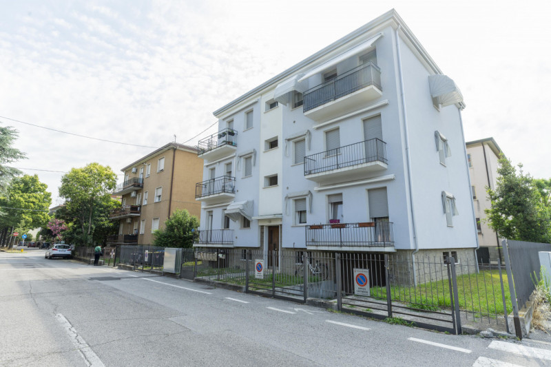 Questa soluzione abitativa si rivolge a chi cerca la propria indipendenza a Padova, nel quartiere...