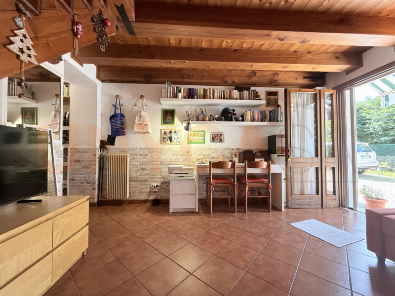 SELVAZZANO - fraz. Tencarola: se sogni una casa dal sapore autentico, immersa nella tranquillità ...