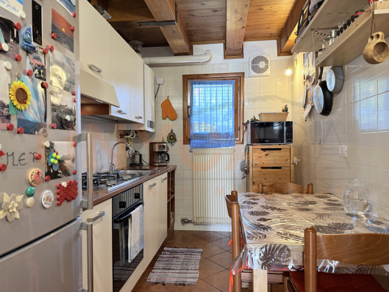 SELVAZZANO - fraz. Tencarola: se sogni una casa dal sapore autentico, immersa nella tranquillità ...