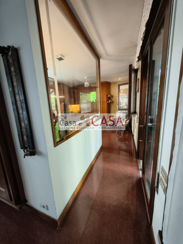 S. DOMENICO: OCCASIONE !!!!!!!!! Bellissima zona molto tranquilla e signorile, l’agenzia C’è Casa...