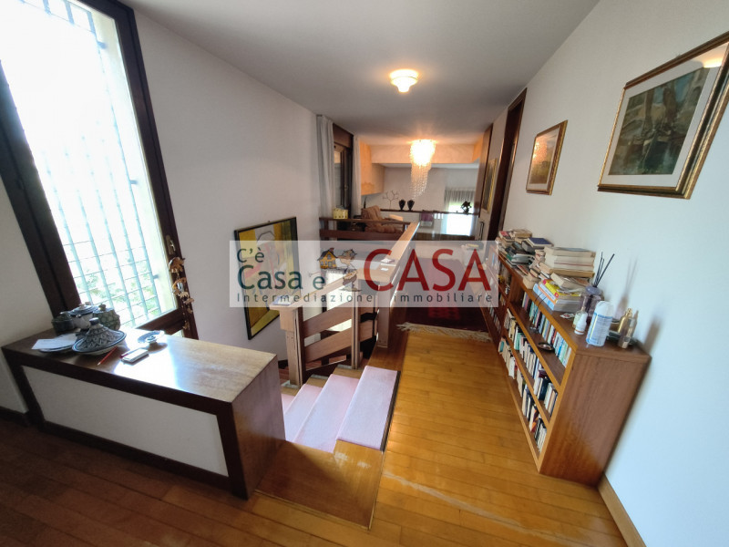 S. DOMENICO: OCCASIONE !!!!!!!!! Bellissima zona molto tranquilla e signorile, l’agenzia C’è Casa...