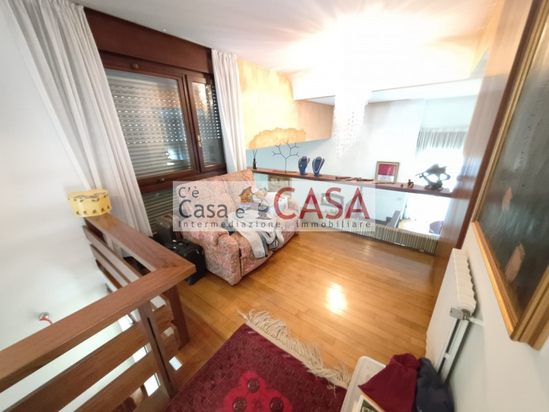 S. DOMENICO: OCCASIONE !!!!!!!!! Bellissima zona molto tranquilla e signorile, l’agenzia C’è Casa...