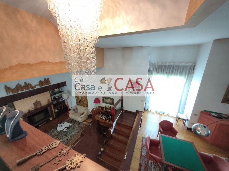 S. DOMENICO: OCCASIONE !!!!!!!!! Bellissima zona molto tranquilla e signorile, l’agenzia C’è Casa...