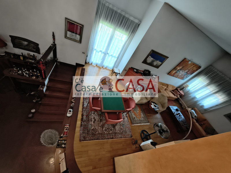 S. DOMENICO: OCCASIONE !!!!!!!!! Bellissima zona molto tranquilla e signorile, l’agenzia C’è Casa...
