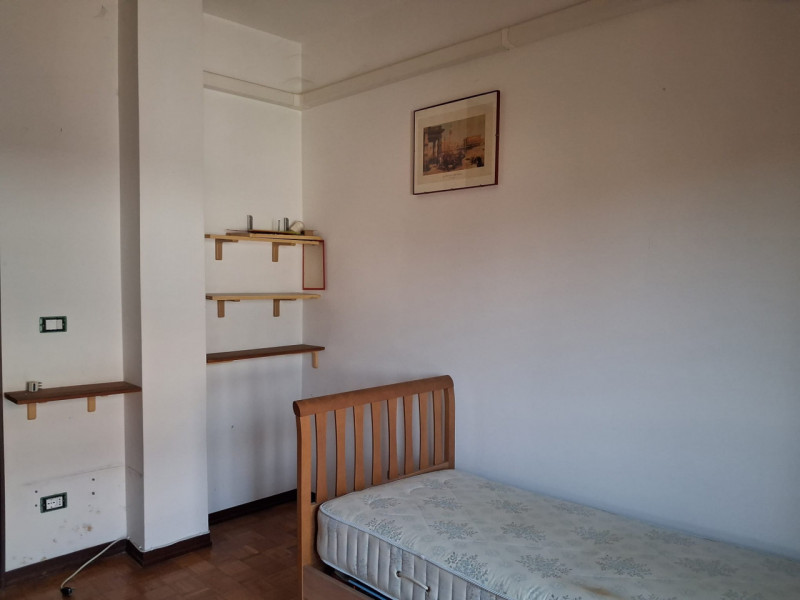 Si affitta SOLO ad aziende per i propri dipendenti, con bisogno di una sistemazione temporanea!

...
